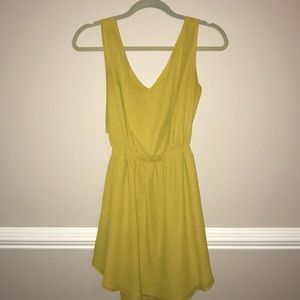 BCBG Generation yellow gold dress